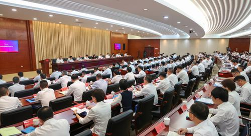 泉州市优化营商环境大会召开